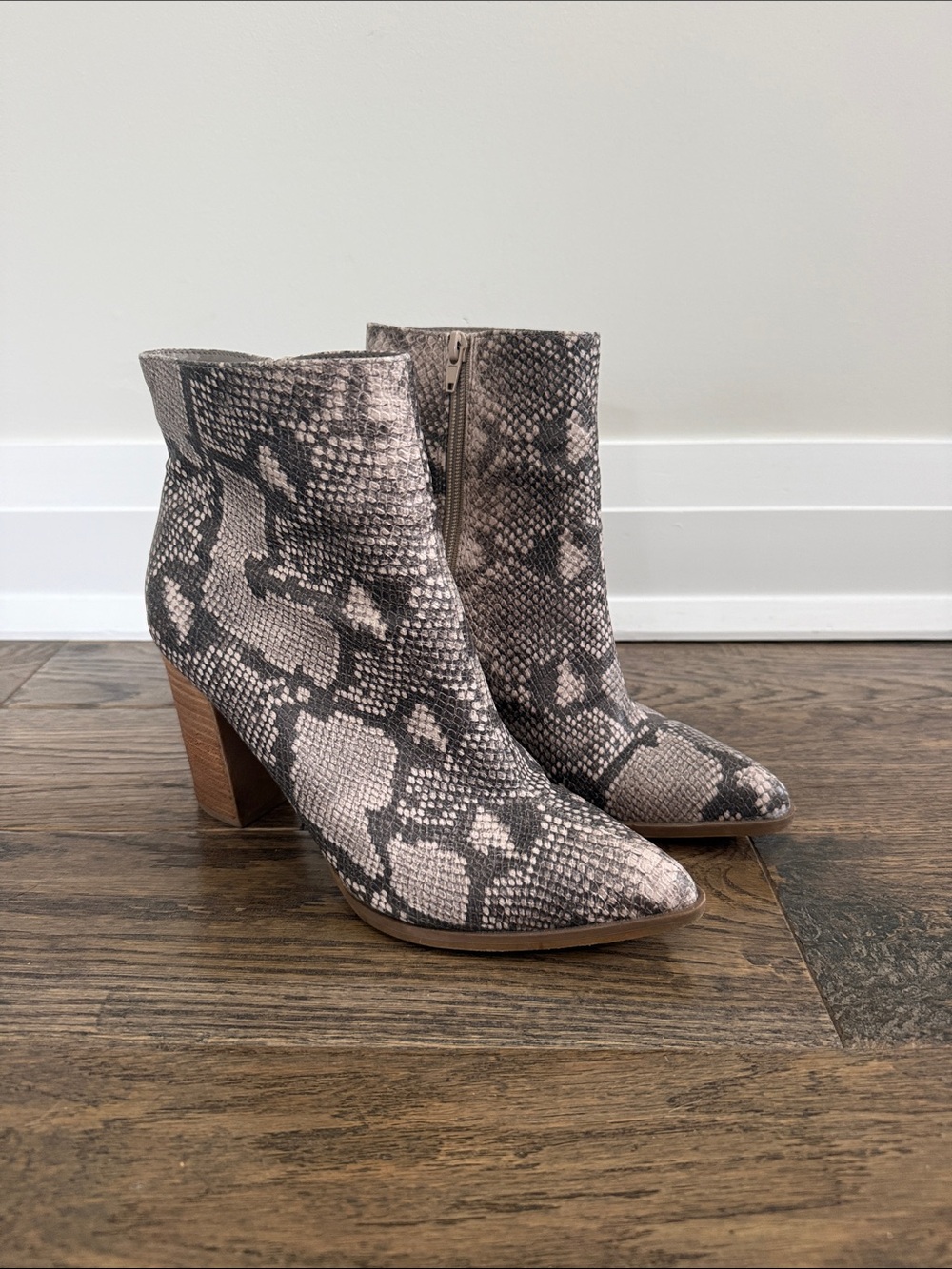 Carlos Santana Taupe and Gray Snake-Embossed Pointed Ankle Boots